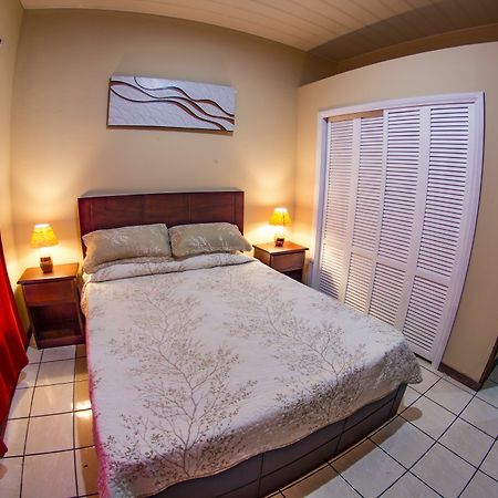 Apartamentos Valle Del Volcan La Fortuna Extérieur photo