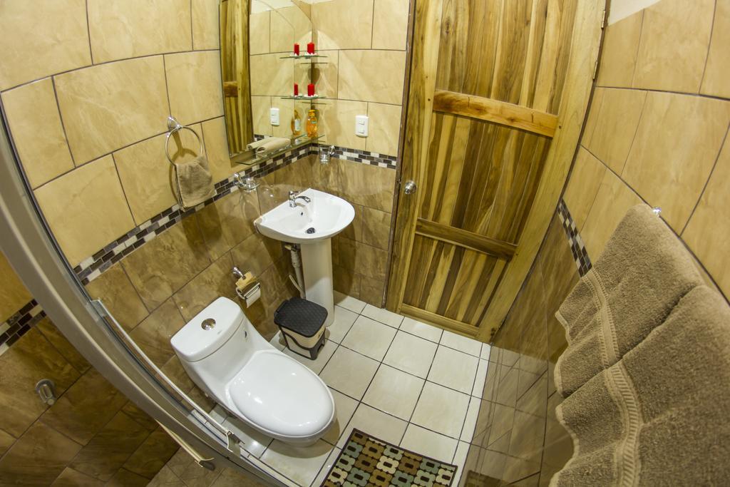Apartamentos Valle Del Volcan La Fortuna Extérieur photo