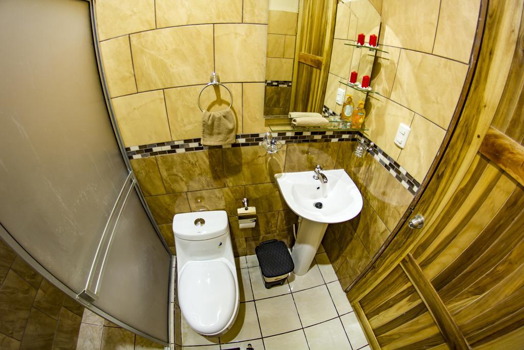 Apartamentos Valle Del Volcan La Fortuna Extérieur photo