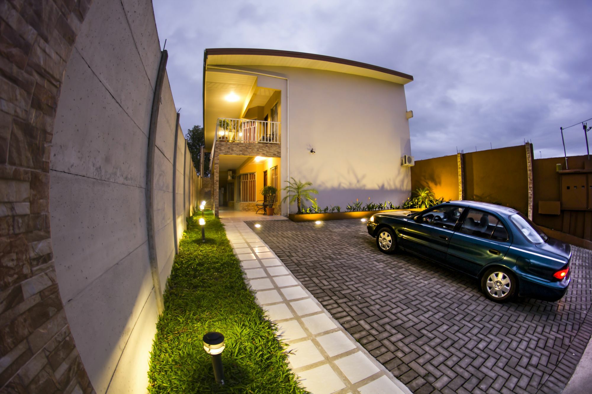 Apartamentos Valle Del Volcan La Fortuna Extérieur photo